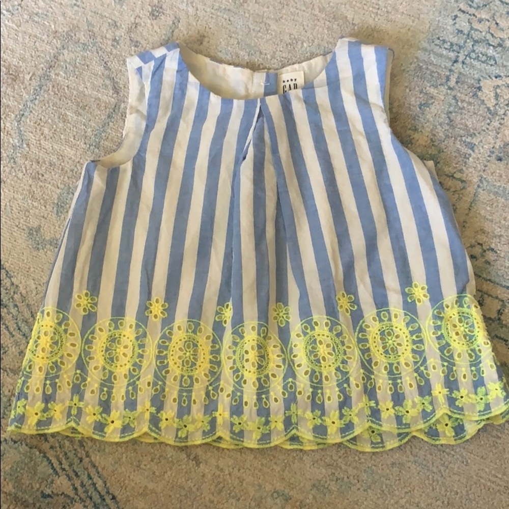 Toddler sleeveless blouse